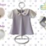 Vestido cuello bebe, con bordado en cuello a mano