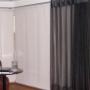 cortinas en barra de acero con estores en tul
