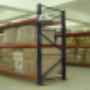 Rack selectivo diseñado para almacenar productos de gran variedad de referencias y de cualquier tipo de carga, por lo que resulta la mejor opción de sistema de almacenaje para el manejo de pallets o entrepisos de acceso directo, facilitando así el control de inventarios, ya que cada producto posee una ubicación propia, así podemos tener tantas referencias del producto como pallets. Por sus beneficios y aplicaciones es el sistema más utilizado, en el comercio, almacenes de logística y la industria en general.