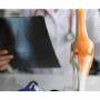 Descubre alivio para tus articulaciones con nuestro Especialista en Reumatología. Cuida tu salud articular con experiencia y atención personalizada. Nos encontramos en Lince 15046, Perú.