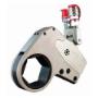Contamos con personal especializado en la variedad de servicios que brindamos.
Nuestro taller cuenta con un calibrador de torque para torquimetros hasta 2000 pie/lbs, comprobador de torque para llaves de impacto hasta 20 000 pie/lbs y durómetros completos.