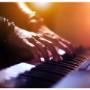Orquesta para eventos: matrimonios, cumpleaños, bingos, aniversarios, promociones, bodas de plata y oro. Incluye maestro de ceremonias, sonido profesional y luces. ¡Alegría y ritmo para tu celebración! Nos encontramos en Perú.