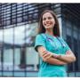 Ofrecemos profesionales calificados en diversas áreas, desde expertas niñeras y cocineras hasta eficiente personal de limpieza y empleadas del hogar. Además, contamos con enfermeras especializadas en cuidado del adulto mayor, choferes confiables, vigilantes expertos y personal de eventos. Garantizamos un proceso de selección riguroso para brindarle tranquilidad y satisfacción.  Nos encontramos en Perú.