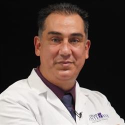 Dr. César Antezana