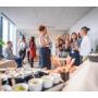 Ofrecemos planificación y producción integral de eventos corporativos, garantizando experiencias memorables con una organización impecable, atención a detalles, y soluciones creativas para cada ocasión. Nos encontramos en Perú.