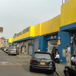 Centro Comercial Jessie