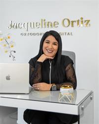 Dra. Jacqueline Ortiz - Ortodoncia Digital