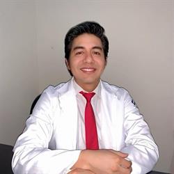Dr. Edgar Hidalgo Salinas - Cirujano Oftalmólogo